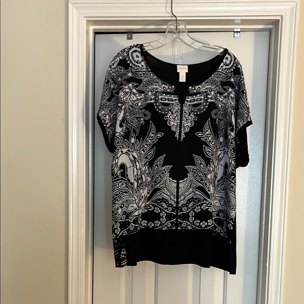 Chico's Black and White Graphic Blouse Relaxed Fit with Crochet detail hem